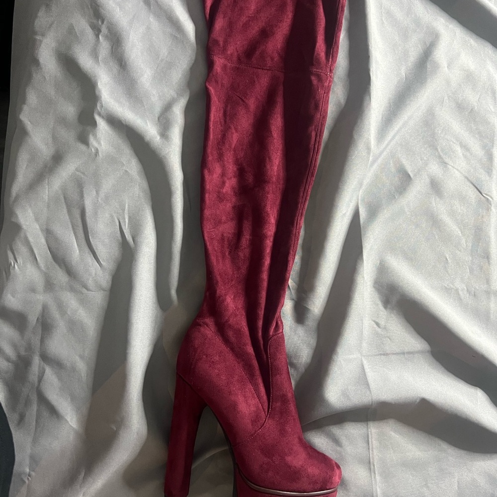Elegant Burgundy Over-the-Knee Boots